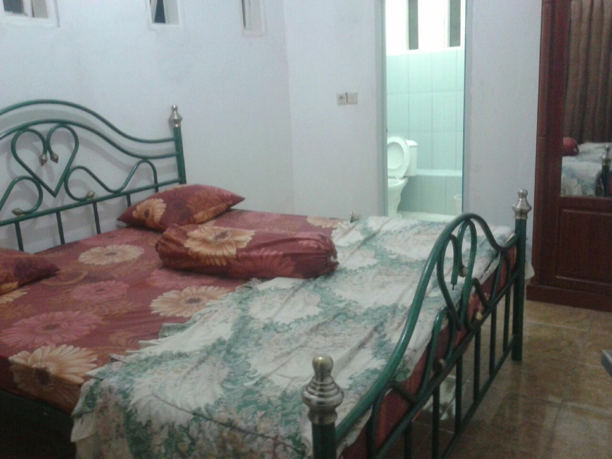 צ'יפאנאס Villa Bukit Danau מראה חיצוני תמונה